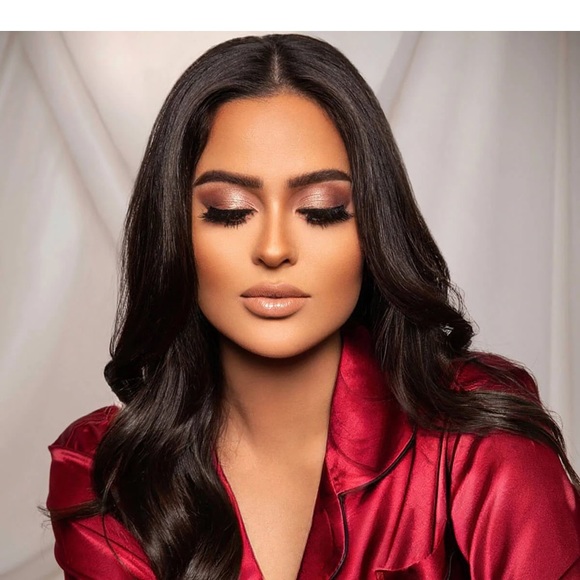 Dominique Cosmetics Day & Night Eyeshadow Palette - Picture 4 of 5